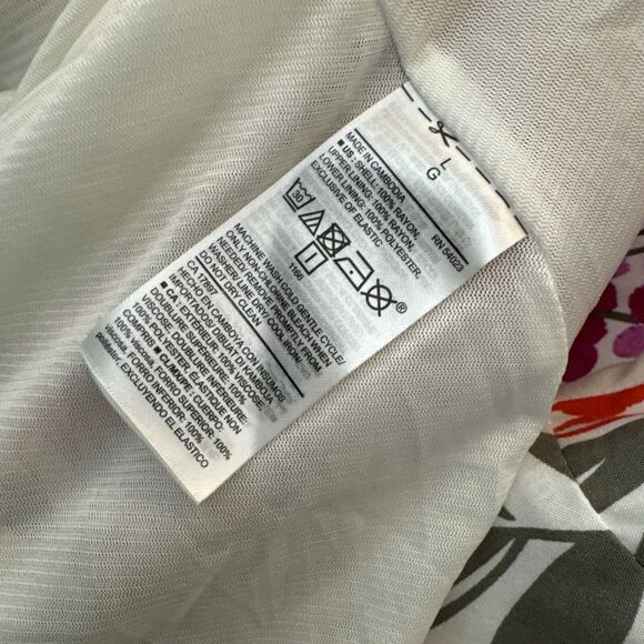 Old Navy Fit and Flare Cami Mini Dress Floral Tiered Smocked Back Size L… - Picture 11 of 12